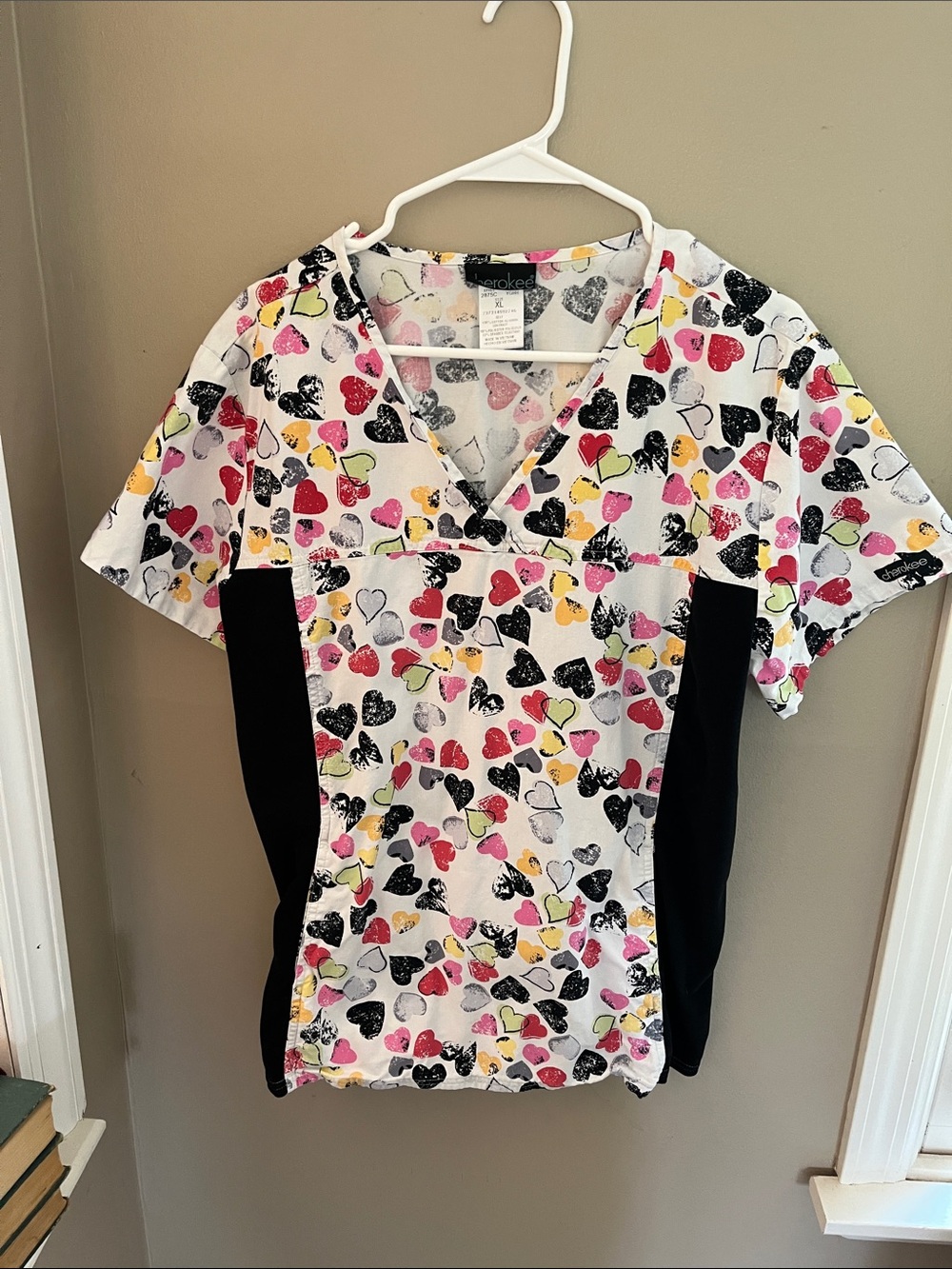 cherokee scrub top